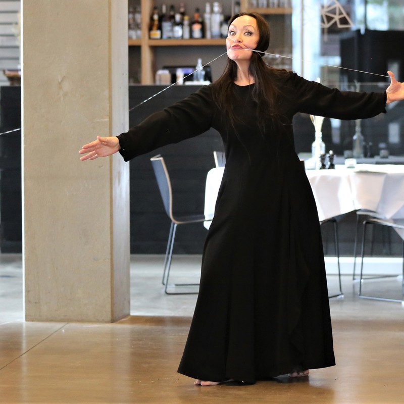 Jessie Kleemann Performance